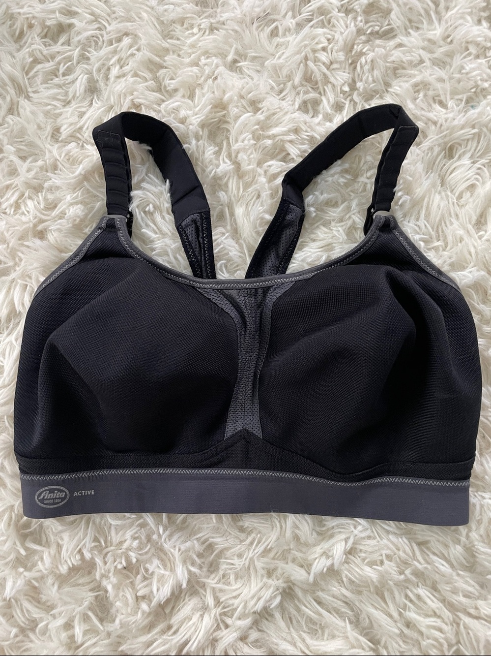 Black grey 30G 32G Breathable extra support sports bra ANITA active